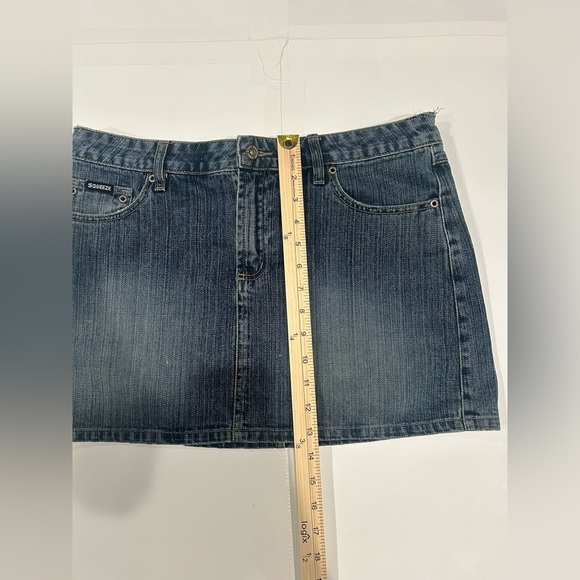 Vintage Y2K Squeeze Jeans Denim Mini Skirt Juniors 11 - Picture 7 of 8